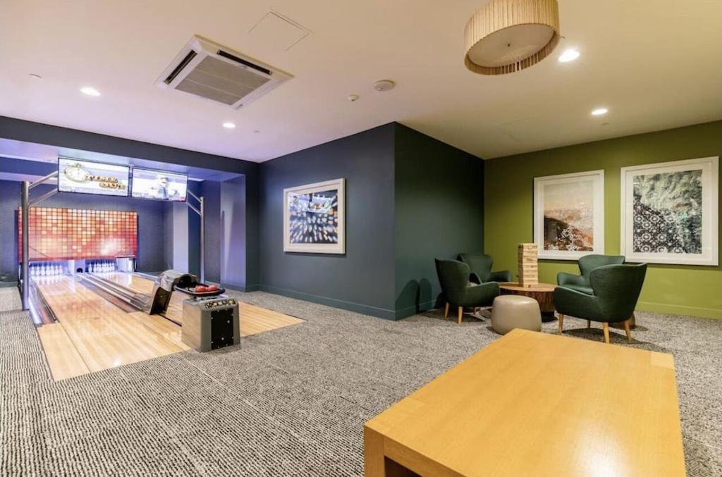 Apartment Newly Furnished Penthouse With The Breathtaking Views Of